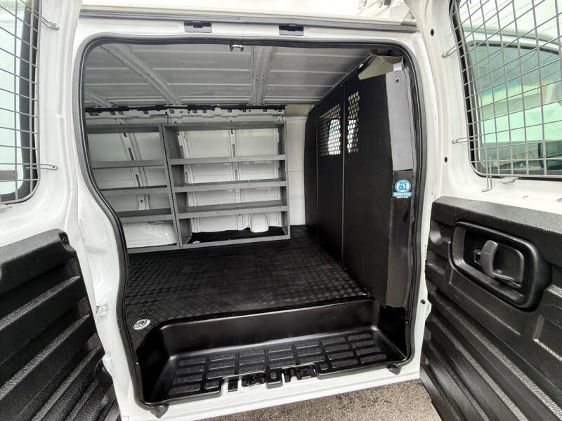 2021 GMC Savana 2500