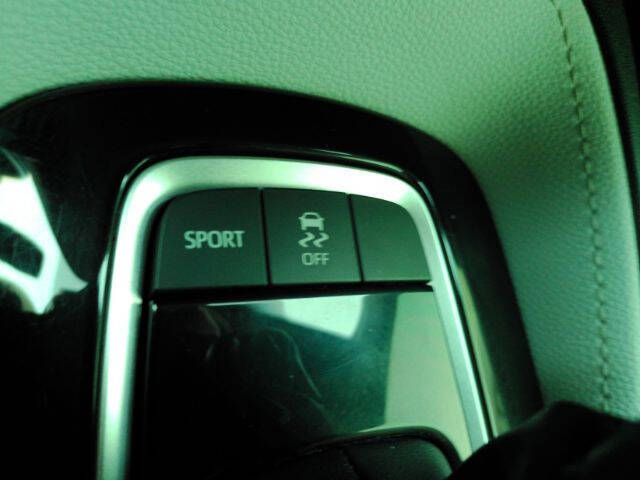 2022 Toyota Corolla Hatchback SE