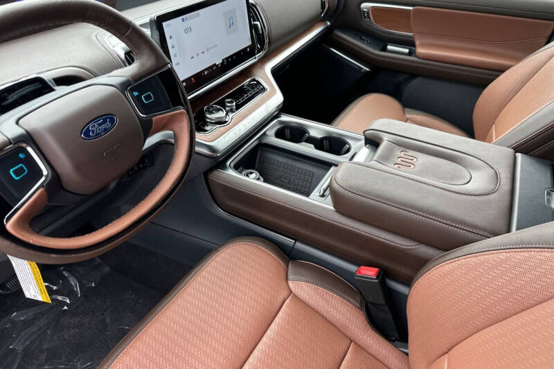2025 Ford Expedition MAX King Ranch