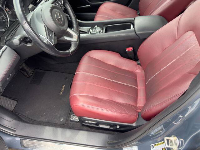2021 Mazda MAZDA6 Carbon Edition