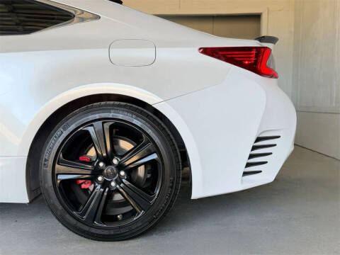 2017 Lexus RC 200t