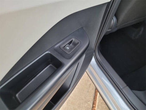 2025 Volkswagen Taos S