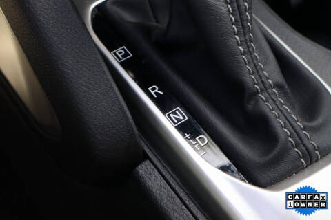 2024 Nissan Frontier SL