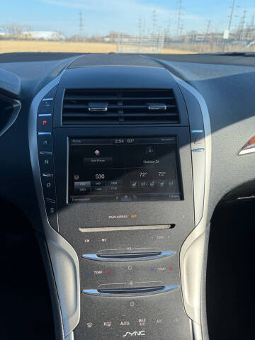 2016 Lincoln MKZ