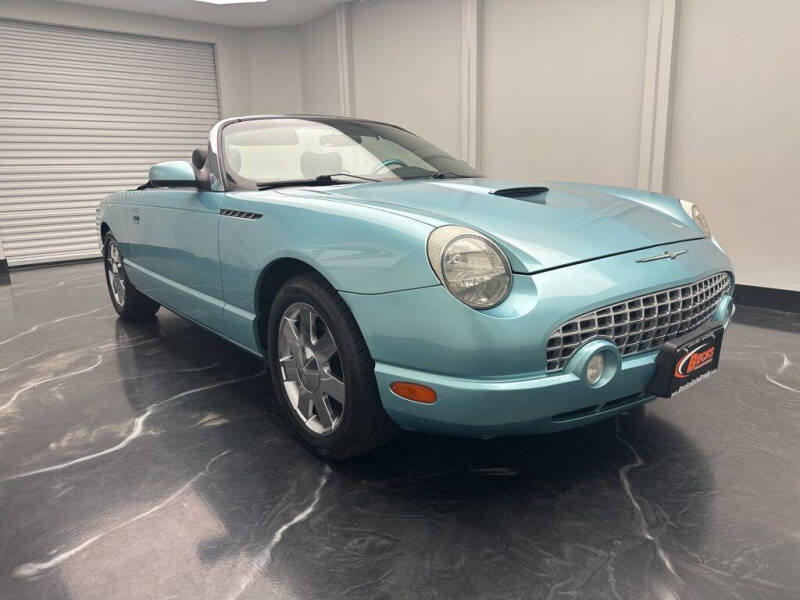 2002 Ford Thunderbird Deluxe