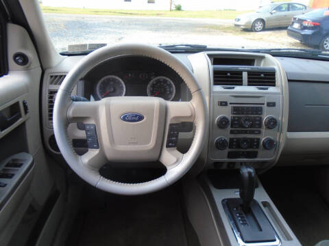 2009 Ford Escape XLT