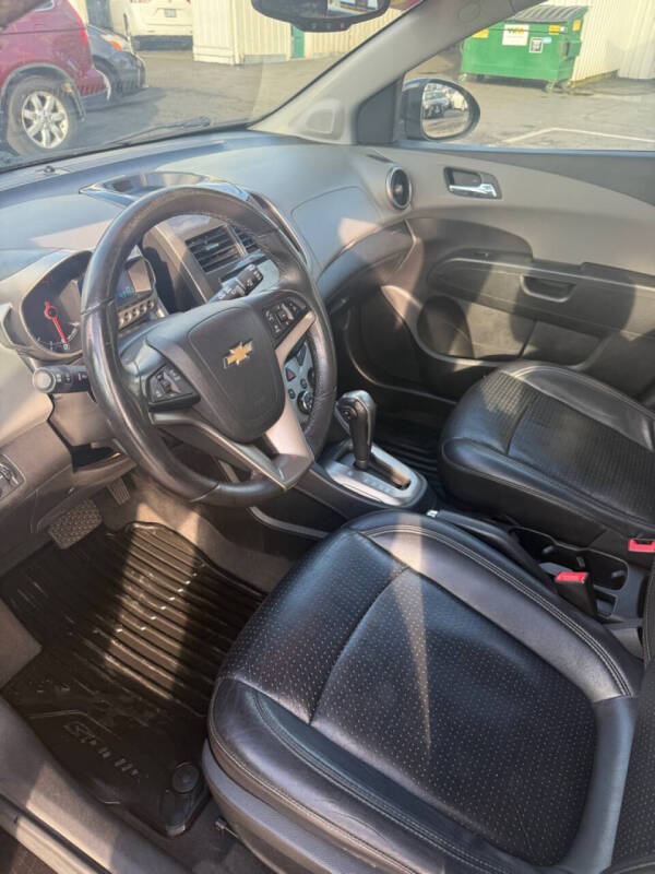 2016 Chevrolet Sonic LTZ Auto