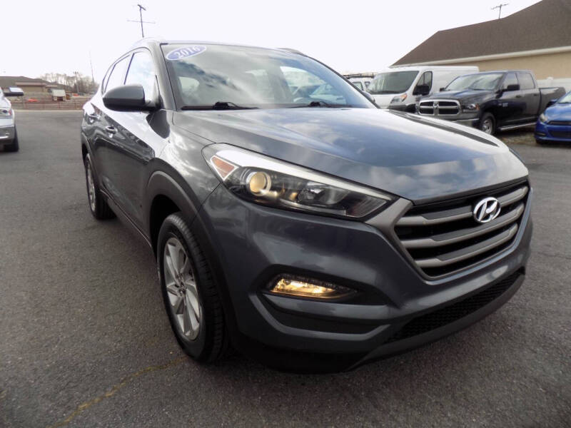 2016 Hyundai Tucson SE
