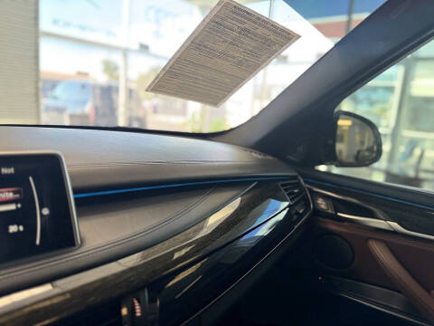 2015 BMW X5 xDrive50i