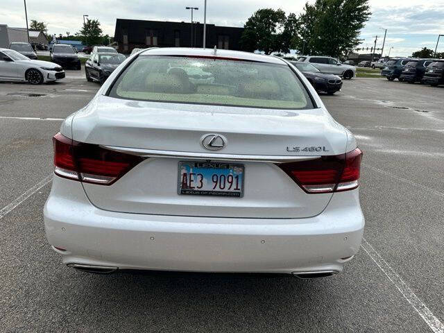 2017 Lexus LS 460 L