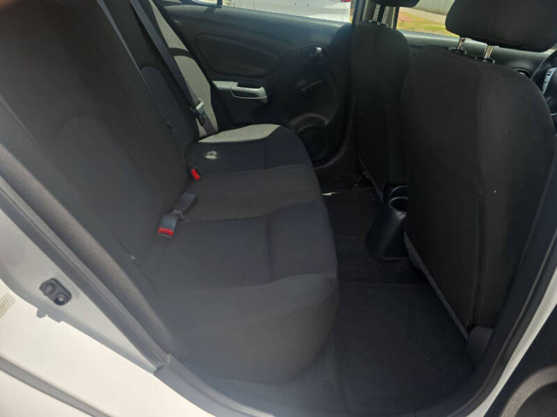 2018 Nissan Versa S Plus