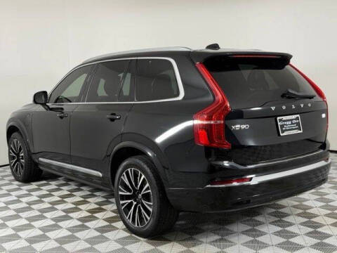 2023 Volvo XC90 Recharge T8 Core Bright Theme