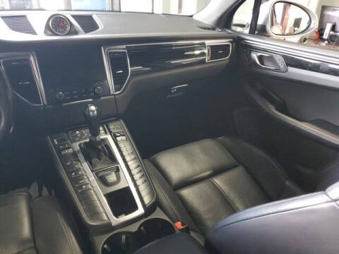 2017 Porsche Macan S