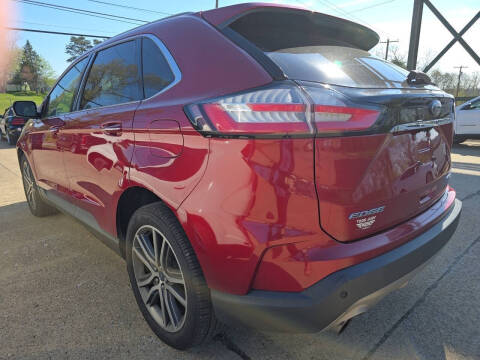 2019 Ford Edge Titanium
