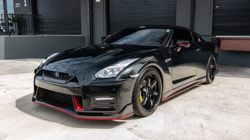2017 Nissan GT-R NISMO
