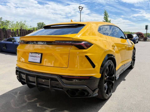 2020 Lamborghini Urus