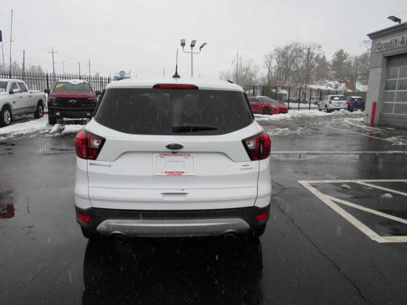 2019 Ford Escape SE