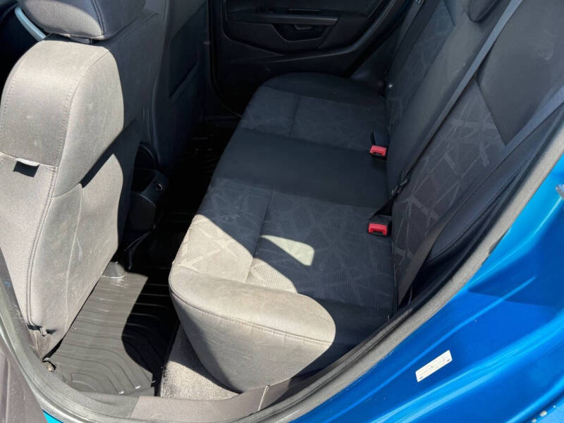 2012 Ford Fiesta SE