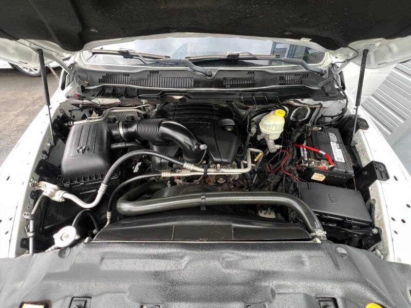 2016 RAM 1500 Express