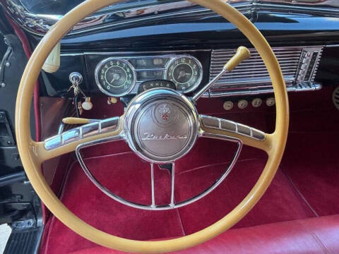 1950 Packard Custom 8 Victoria