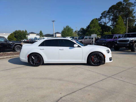 2023 Chrysler 300 C