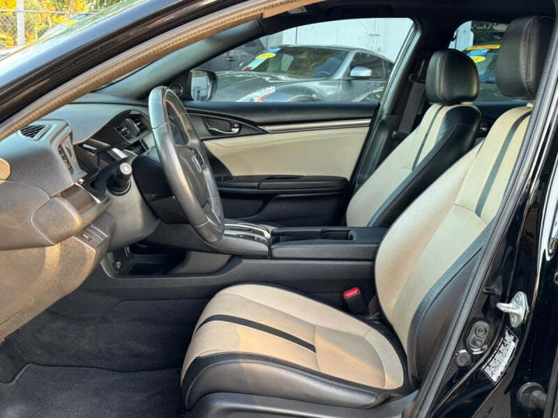 2017 Honda Civic EX-L w/Navi