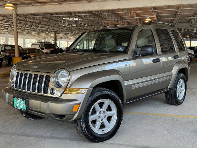 2006 Jeep Liberty for sale at AUTOLEGENDS in Akron OH
