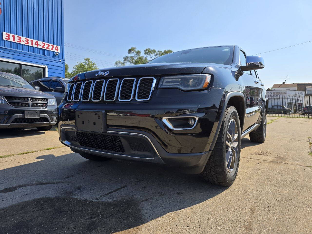 2017 Jeep Grand Cherokee Limited's photo
