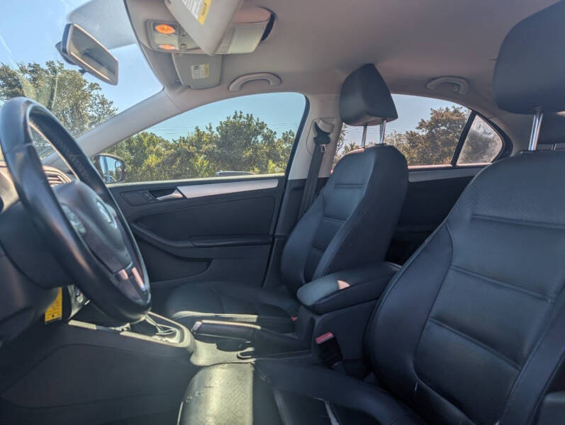 2013 Volkswagen Jetta SE