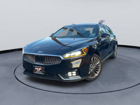 2017 Kia Cadenza Premium