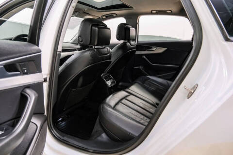 2017 Audi A4 2.0T quattro Premium