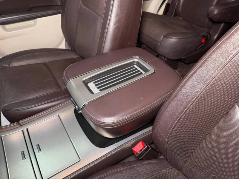 2012 Cadillac Escalade Platinum Edition