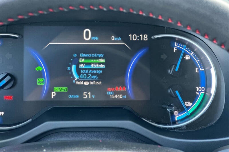 2024 Toyota RAV4 Prime SE