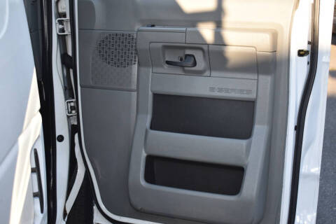 2010 Ford E-Series E-250