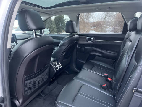 2022 Kia Sorento X-Line S