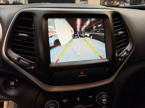 2018 Jeep Cherokee Latitude Plus