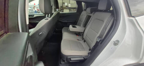 2022 Ford Escape SE