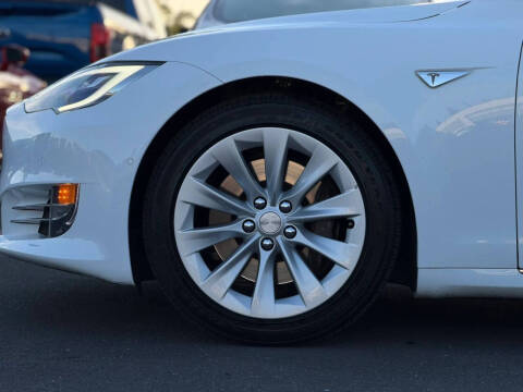 2016 Tesla Model S