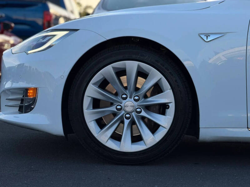 2016 Tesla Model S
