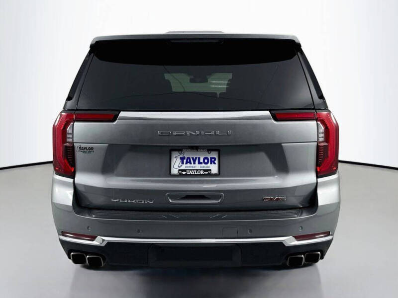 2025 GMC Yukon Denali