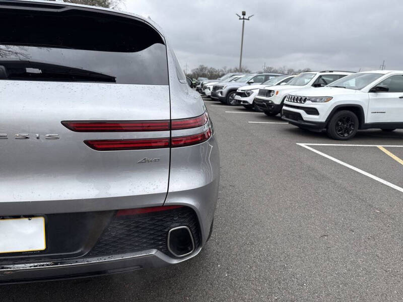 2025 Genesis GV70 2.5T Standard