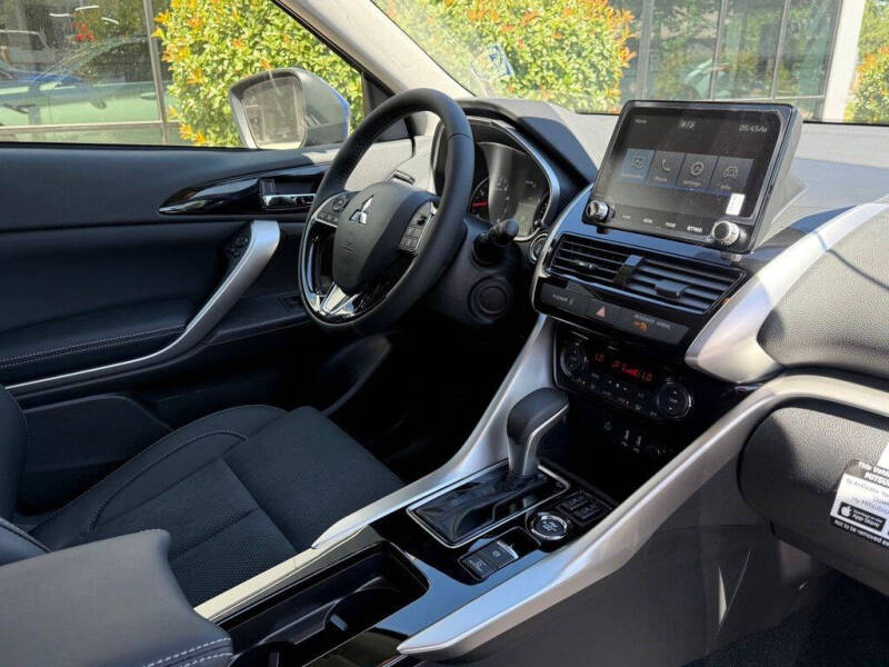 2026 Mitsubishi Eclipse Cross SE