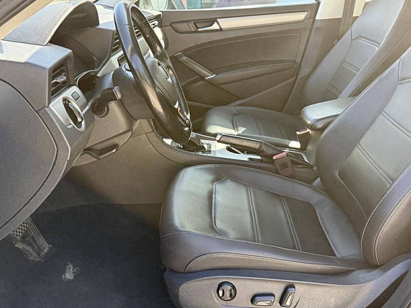 2020 Volkswagen Passat SE