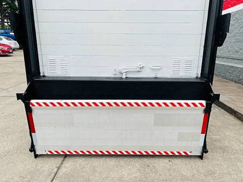 2015 Isuzu NPR DSL REG AT