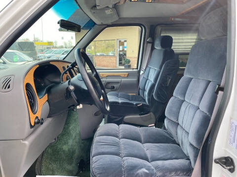 1997 Ford E-Series E-150