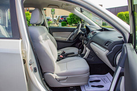 2015 Subaru Forester 2.5i