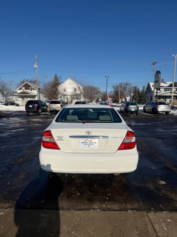 2003 Toyota Camry LE