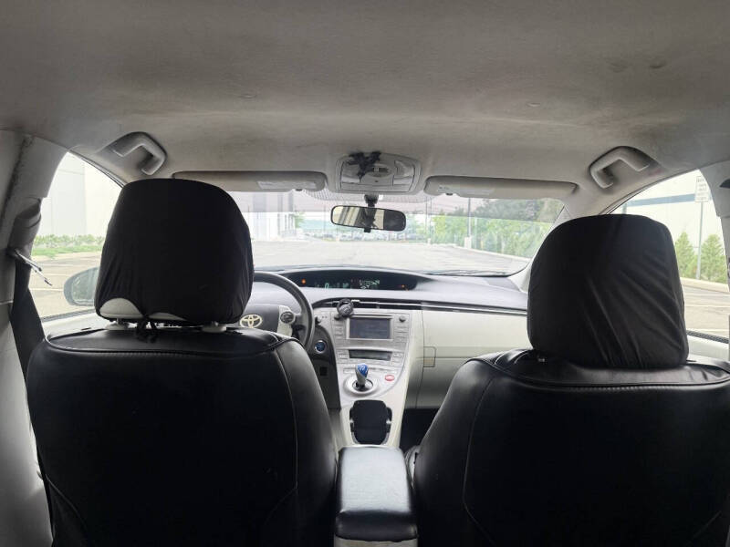 2012 Toyota Prius Two