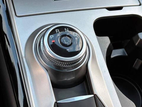 2024 Ford Explorer ST-Line