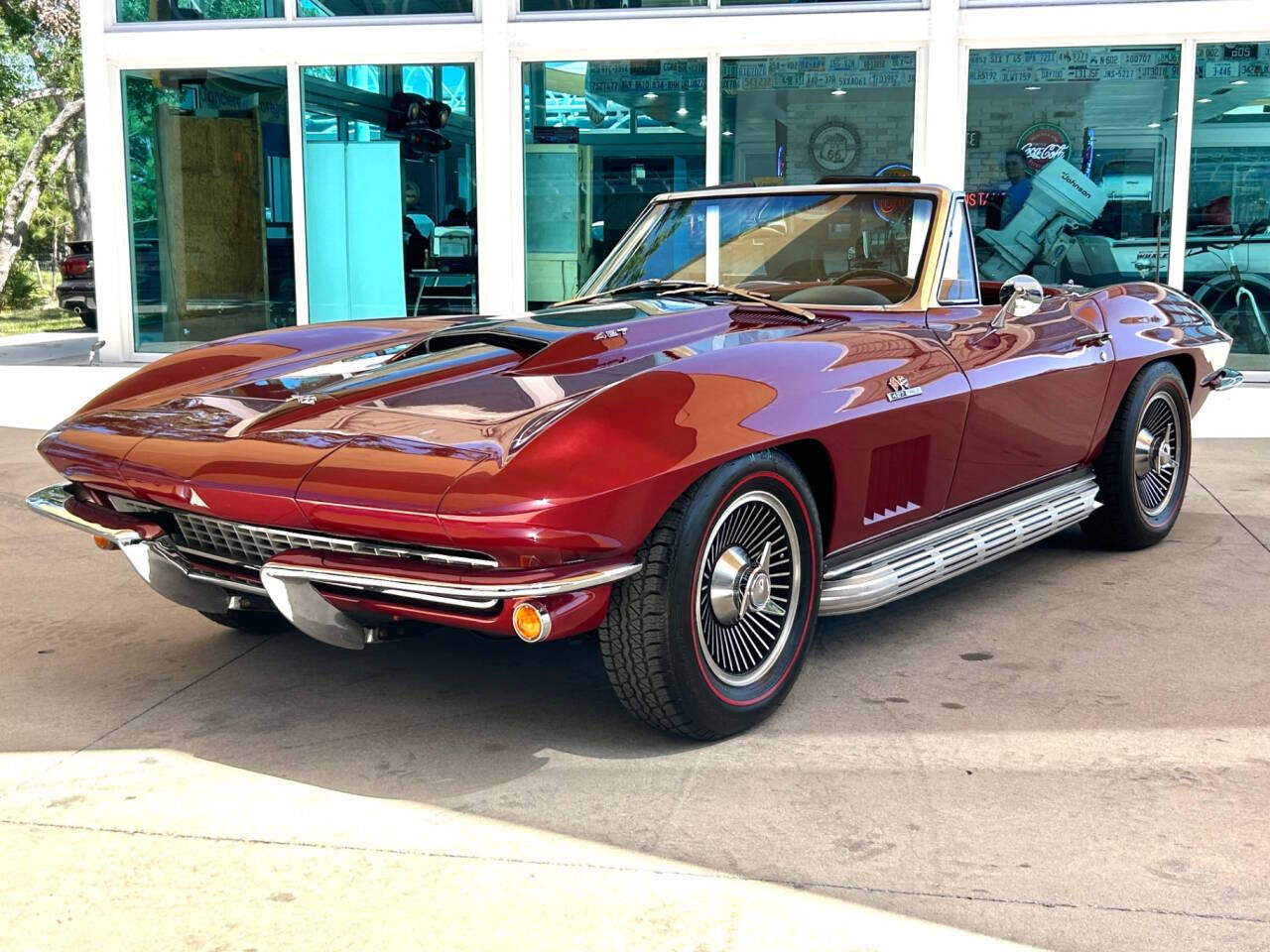 1966 Chevrolet Corvette 11